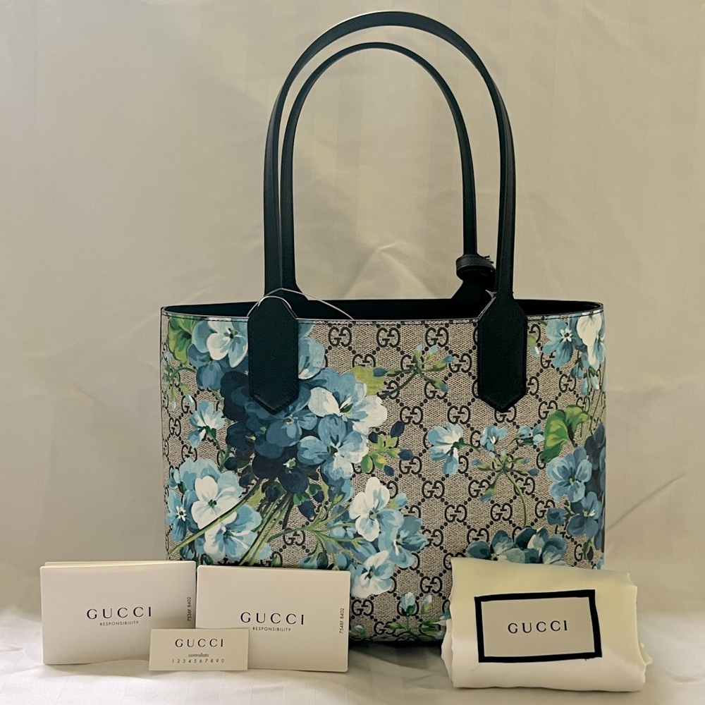 Authentic Gucci Small Reversible GG Blooms Tote